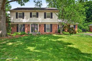 3907 Burning Bush Rd, Louisville, KY 40241
