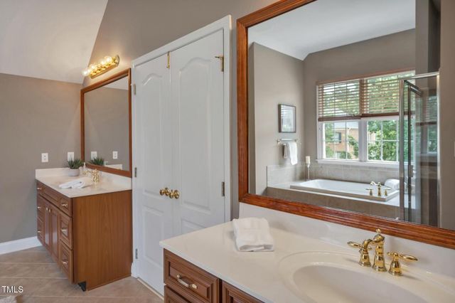 9628 Clubvalley Way, Raleigh, NC 27617