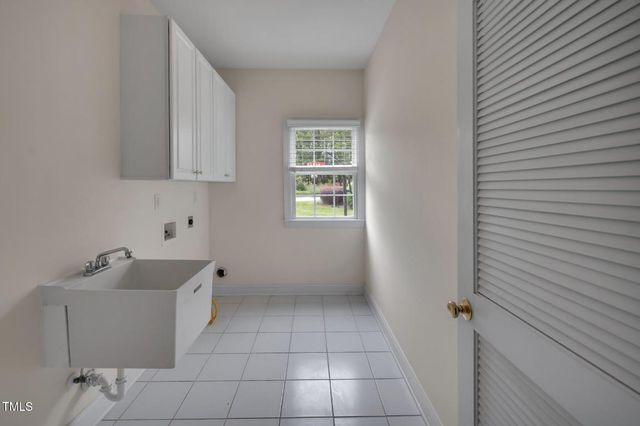 9628 Clubvalley Way, Raleigh, NC 27617