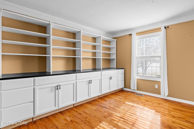 6619 Ruby June Lane, Corryton, TN 37721