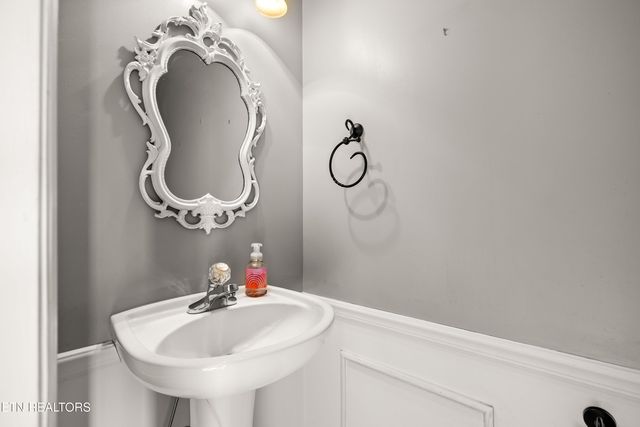 6619 Ruby June Lane, Corryton, TN 37721