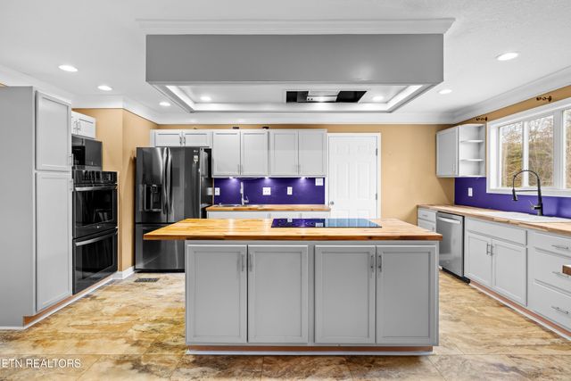 6619 Ruby June Lane, Corryton, TN 37721