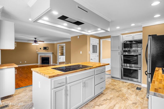 6619 Ruby June Lane, Corryton, TN 37721