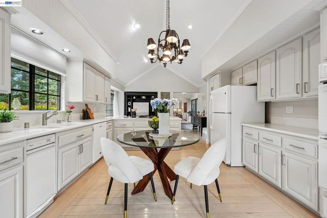 11 Tennis Club Drive, Danville, CA 94506