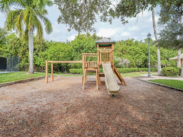 6525 Caicos Ct, Vero Beach, FL 32967