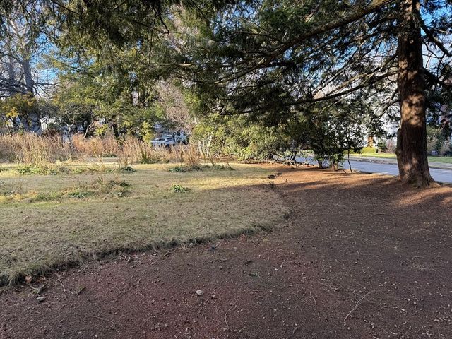 0 Metacomet Rd, Newton, MA 02468