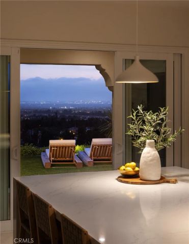93 Parson Brown, Irvine, CA 92618