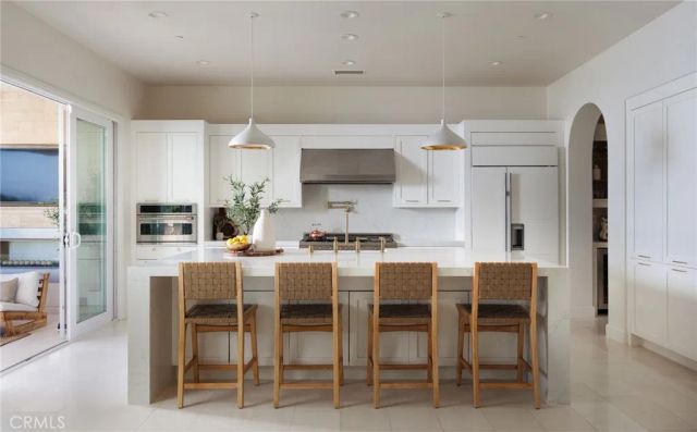 93 Parson Brown, Irvine, CA 92618