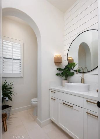 93 Parson Brown, Irvine, CA 92618