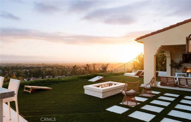 93 Parson Brown, Irvine, CA 92618