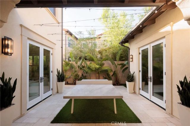 93 Parson Brown, Irvine, CA 92618