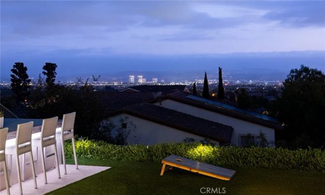 93 Parson Brown, Irvine, CA 92618