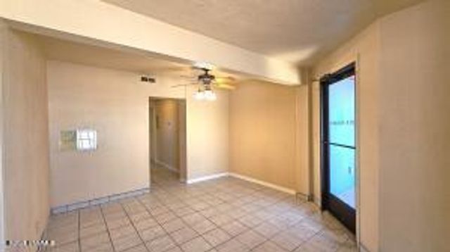 1229 S Espanola Street, Las Cruces, NM 88001