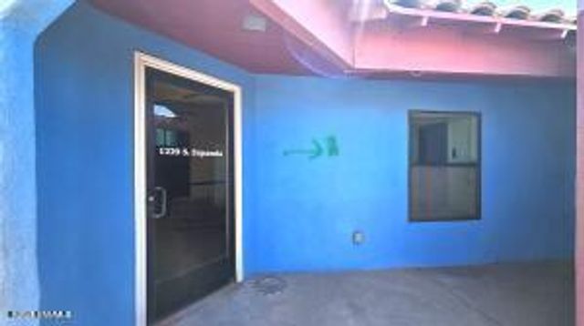 1229 S Espanola Street, Las Cruces, NM 88001