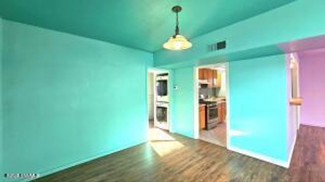1229 S Espanola Street, Las Cruces, NM 88001
