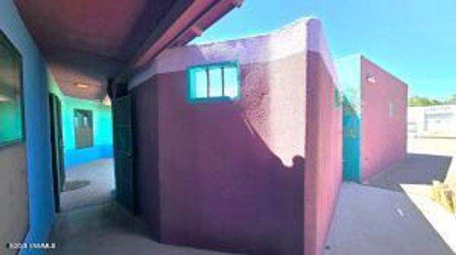 1229 S Espanola Street, Las Cruces, NM 88001