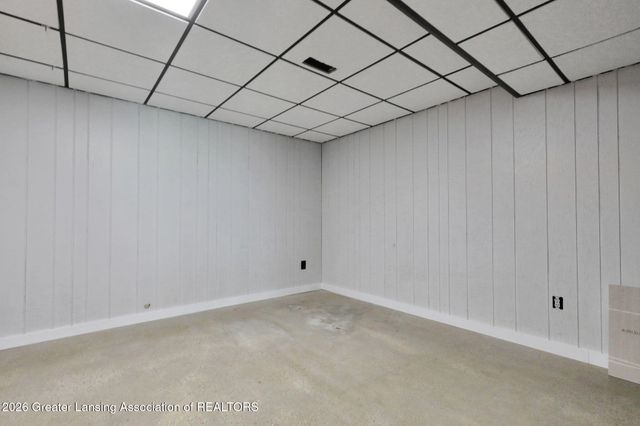 7185 Fhaner Highway, Potterville, MI 48876