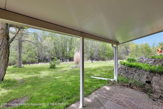 7185 Fhaner Highway, Potterville, MI 48876
