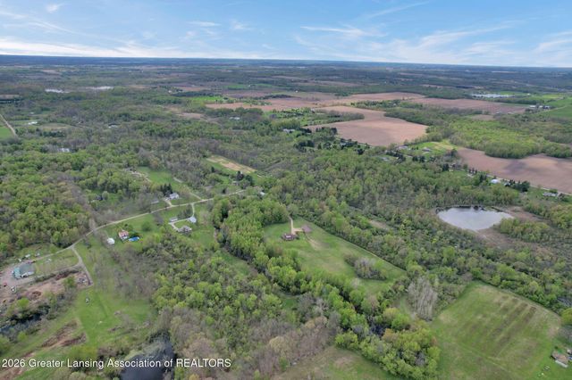 7185 Fhaner Highway, Potterville, MI 48876