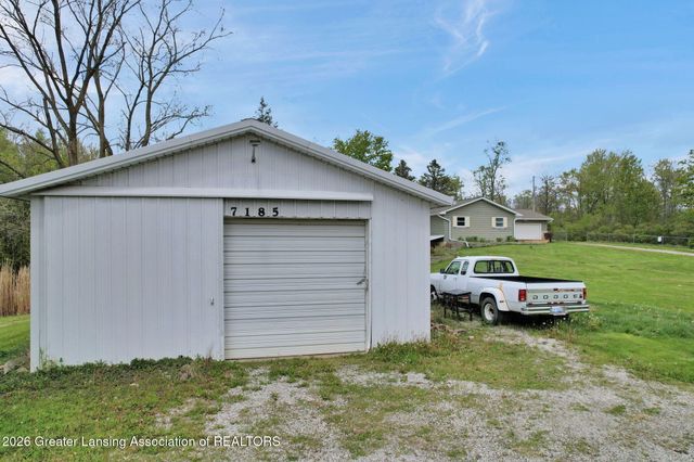 7185 Fhaner Highway, Potterville, MI 48876