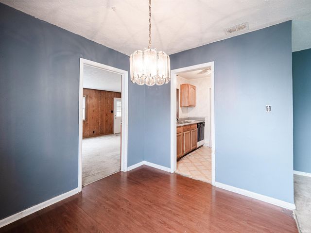 2063 E Columbia Street, Evansville, IN 47711