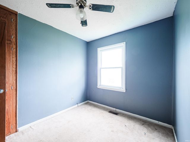 2063 E Columbia Street, Evansville, IN 47711