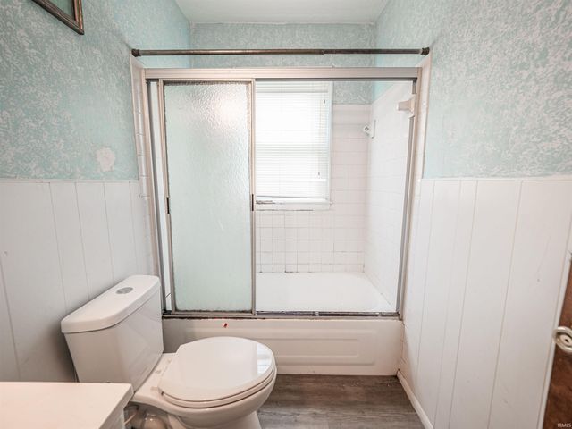 2063 E Columbia Street, Evansville, IN 47711