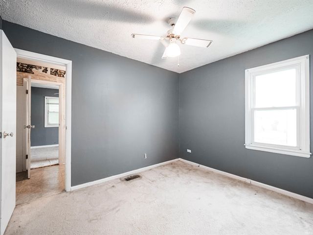 2063 E Columbia Street, Evansville, IN 47711