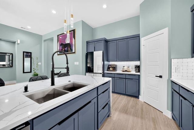 1930 Houston Street, Grand Prairie, TX 75050