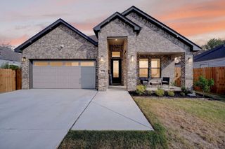 1930 Houston Street, Grand Prairie, TX 75050