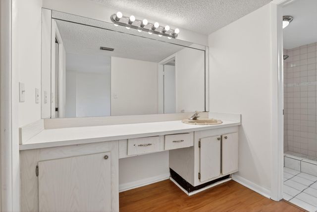8030 Hampton Boulevard 414, North Lauderdale, FL 33068