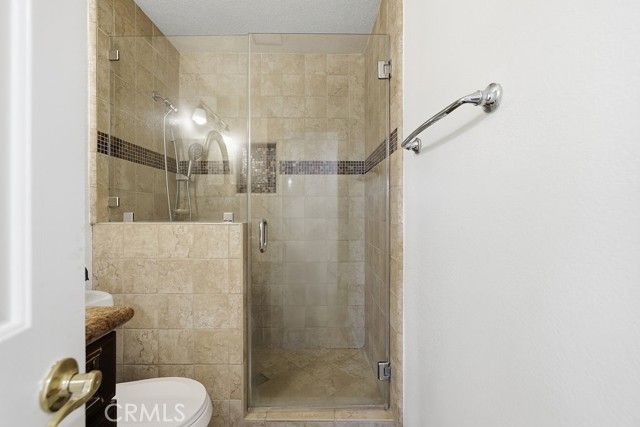 17106 Mandarin Court, Granada Hills (los Angeles), CA 91344