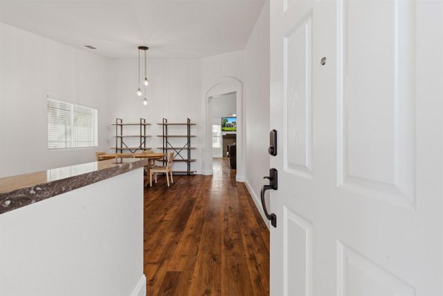 2338 Carol Ann Dr, Tracy, CA 95377