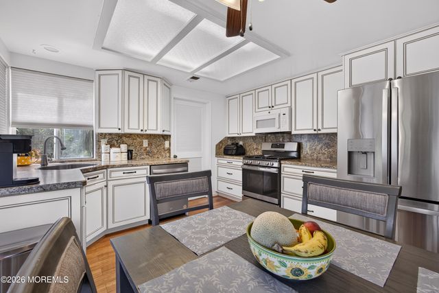 1148A Thornbury Lane, Manchester, NJ 08759