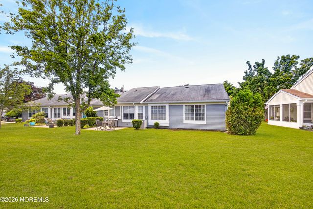 1148A Thornbury Lane, Manchester, NJ 08759
