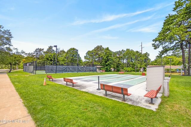 1148A Thornbury Lane, Manchester, NJ 08759