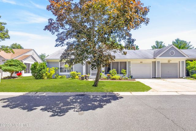 1148A Thornbury Lane, Manchester, NJ 08759