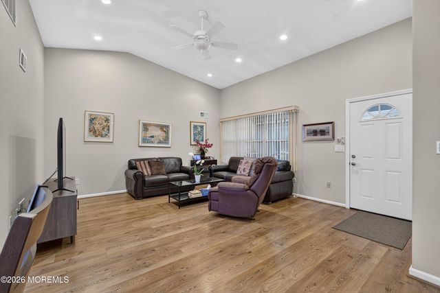 1148A Thornbury Lane, Manchester, NJ 08759