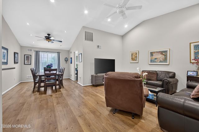 1148A Thornbury Lane, Manchester, NJ 08759