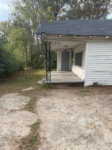 127 Conway St., Longview, TX 75601