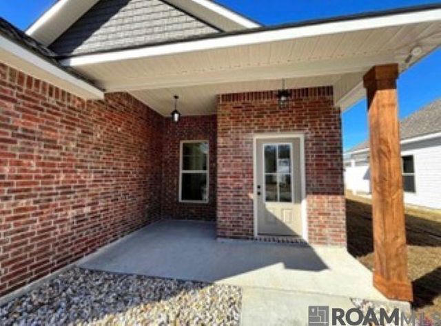 28335 Merrimack Dr, Denham Springs, LA 70726