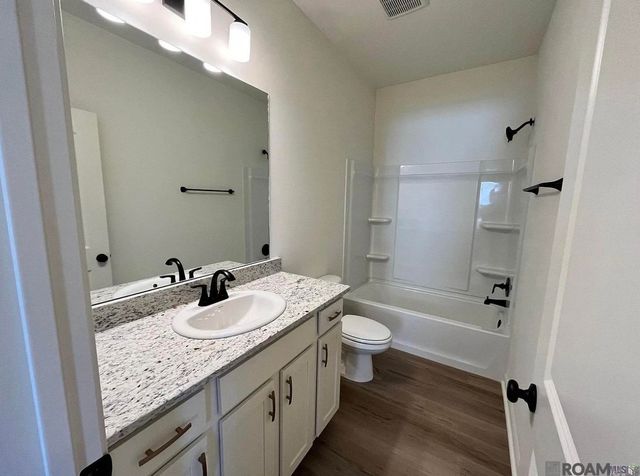 28335 Merrimack Dr, Denham Springs, LA 70726