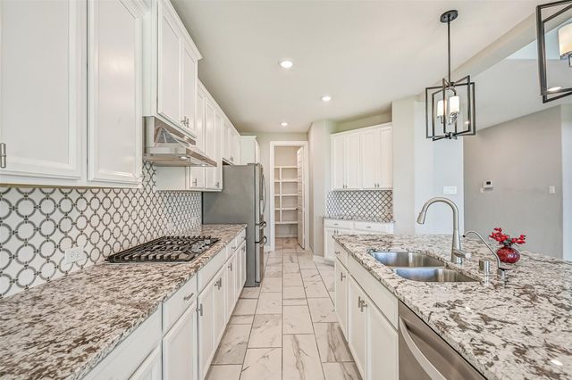 2641 Summer Indigo Trail, Pearland, TX 77089