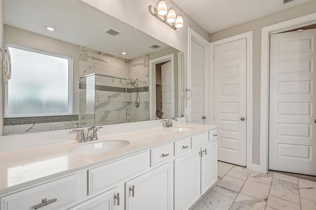 2641 Summer Indigo Trail, Pearland, TX 77089