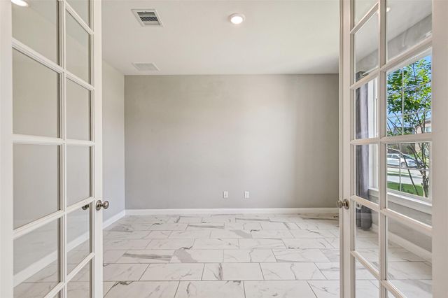 2641 Summer Indigo Trail, Pearland, TX 77089