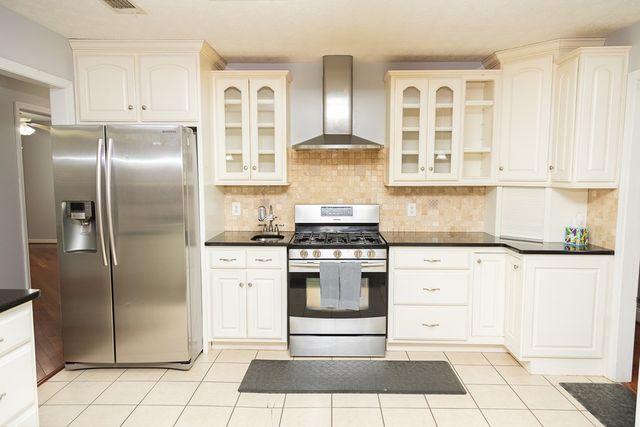 120 Copper Creek Drive, Lagrange, GA 30240