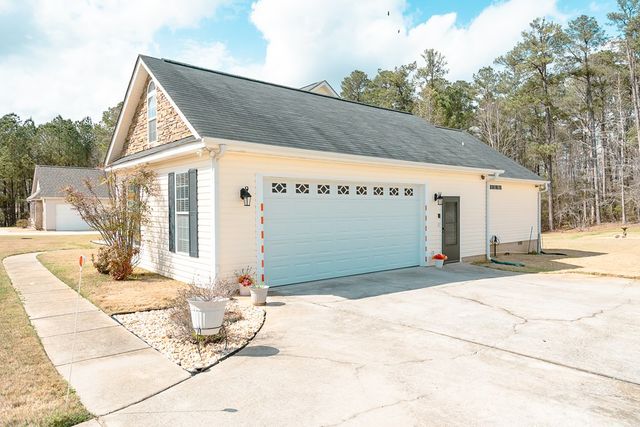 120 Copper Creek Drive, Lagrange, GA 30240