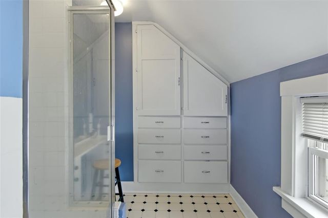 204 Gilbert Avenue, Eau Claire, WI 54701