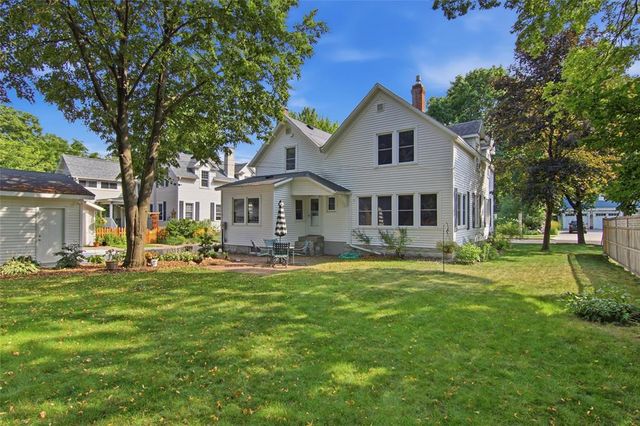 204 Gilbert Avenue, Eau Claire, WI 54701