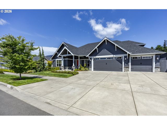 2243 LATHEN Way, Eugene, OR 97408